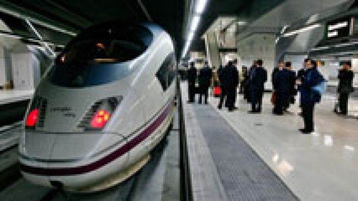 Telediario 1 - Varias detenciones y registros en una nueva operación por sobrecostes del AVE