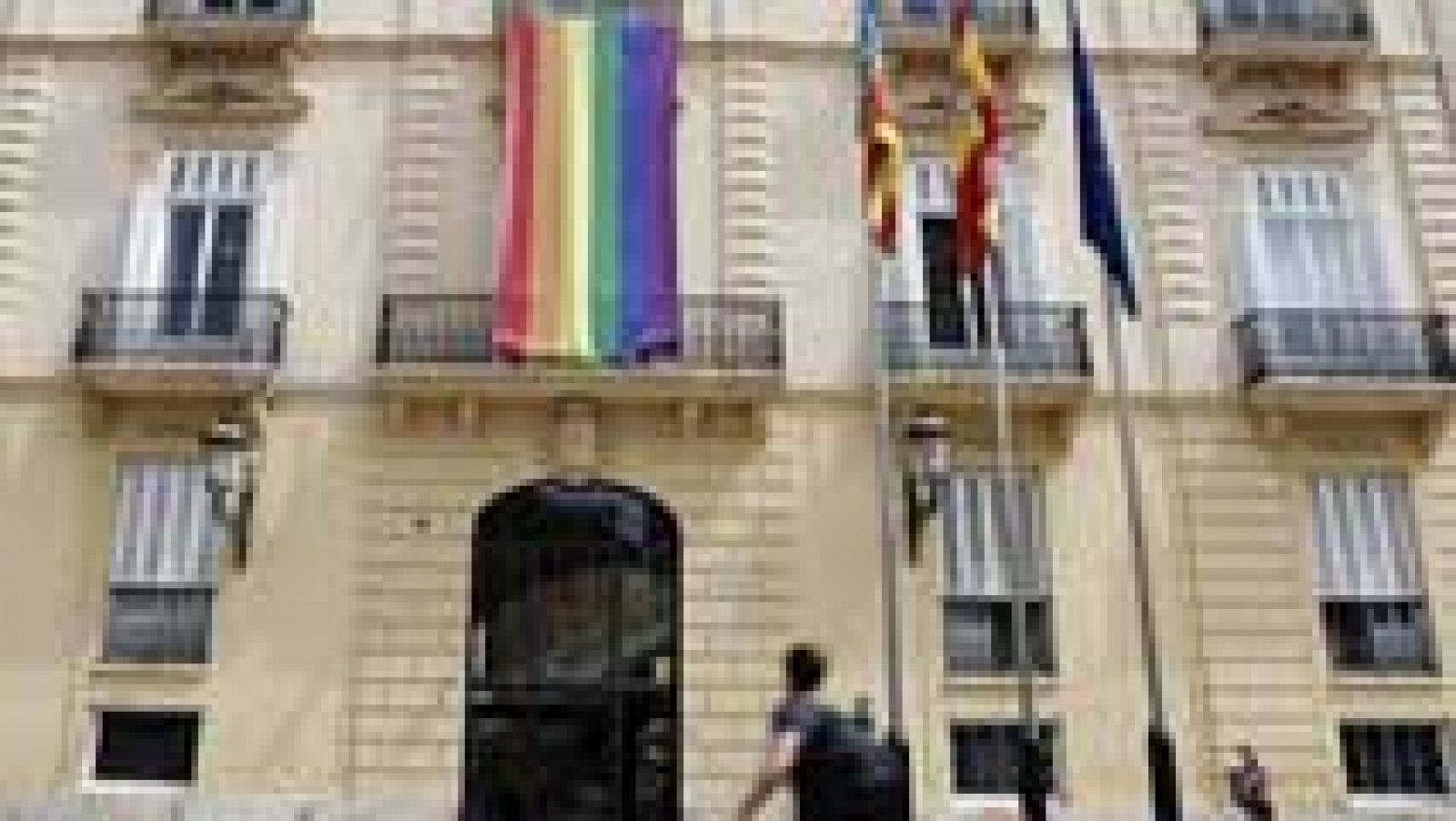 Telediario 1: La fiesta gay de Madrid defenderá la bisexualidad | RTVE Play