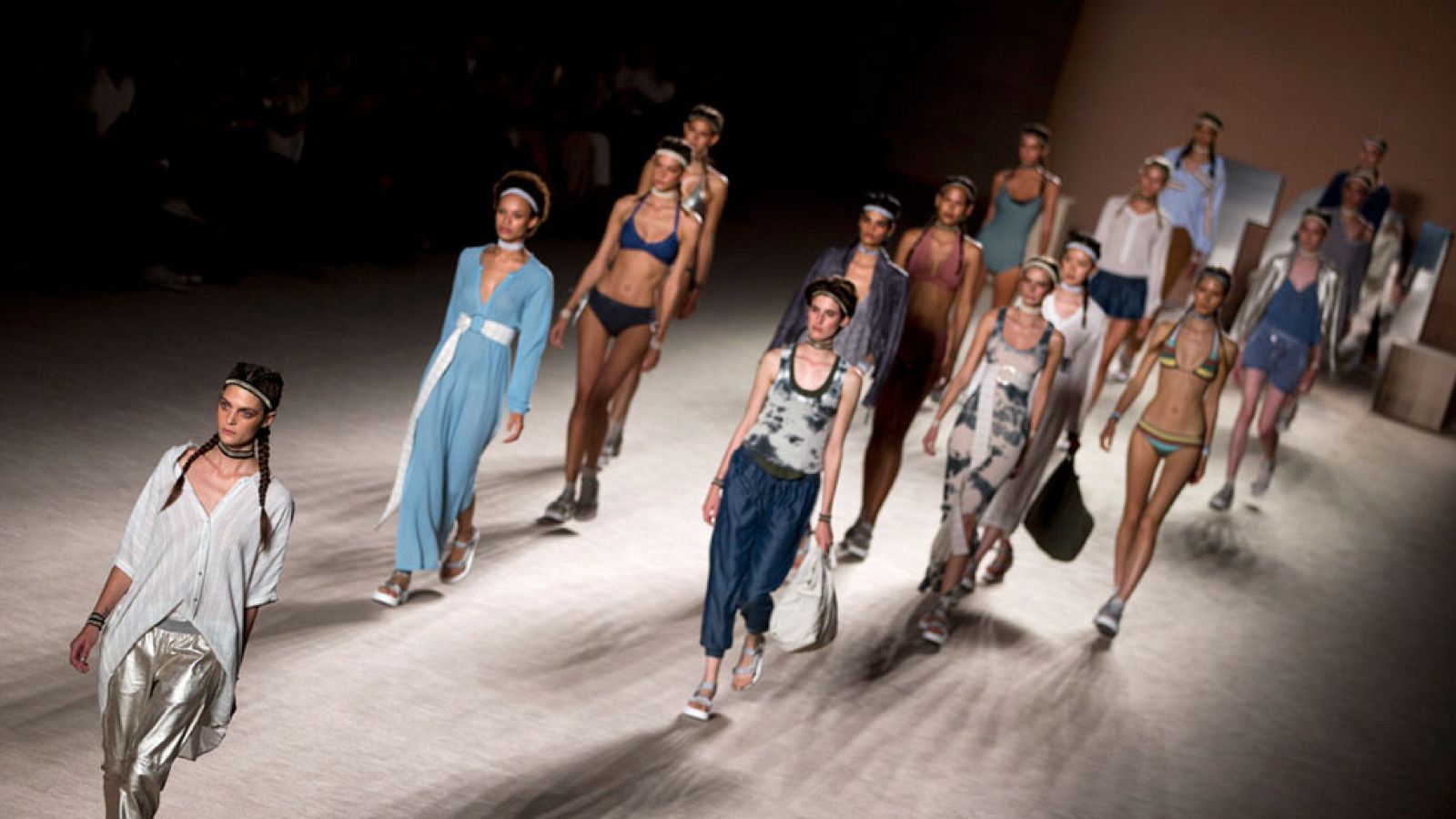 Barcelona se llena de nuevas tendencias en su semana de la moda