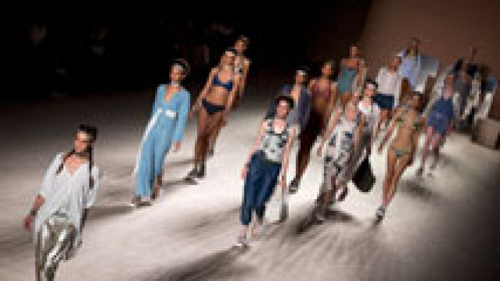 Telediario 1 - Barcelona se llena de nuevas tendencias en su semana de la moda