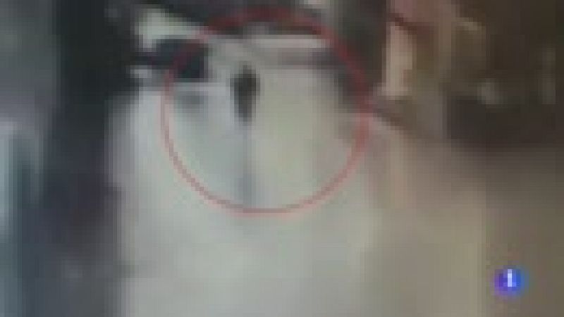 Así se inmoló uno de los terroristas de Estambul segundos después de ser abatido por la policía 