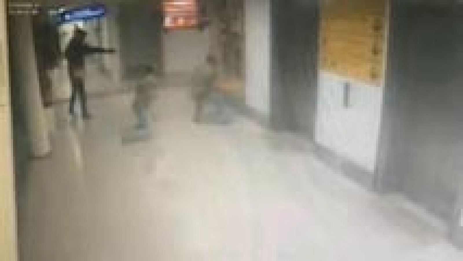 Nuevas imágenes de los tres terroristas de Estambul