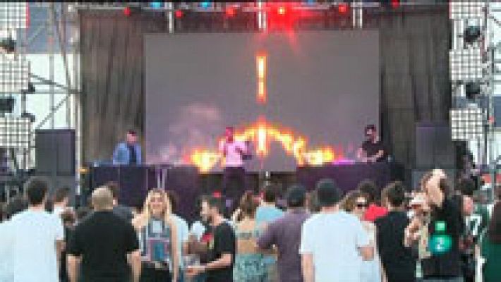 Atención obras - Mathew Herbert y John Grvy en el Mulafest