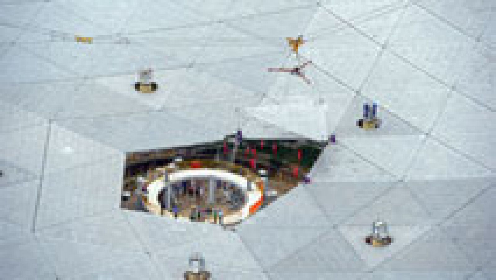 Informativo 24h: China concluye la construcción del mayor radiotelescopio del mundo | RTVE Play