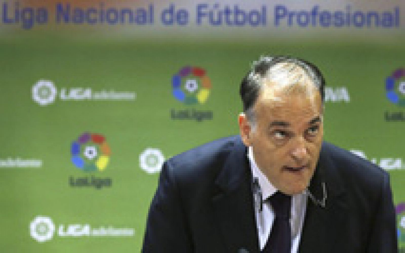 Telediario 1: Tebas: "Tiene más posibilidades de presidir la UEFA mi hijo de cinco años, que Villar" | RTVE Play