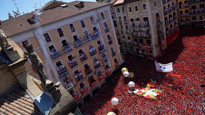 Telediario 1 - Así ha sido el 'Chupinazo' de los Sanfermines 2016