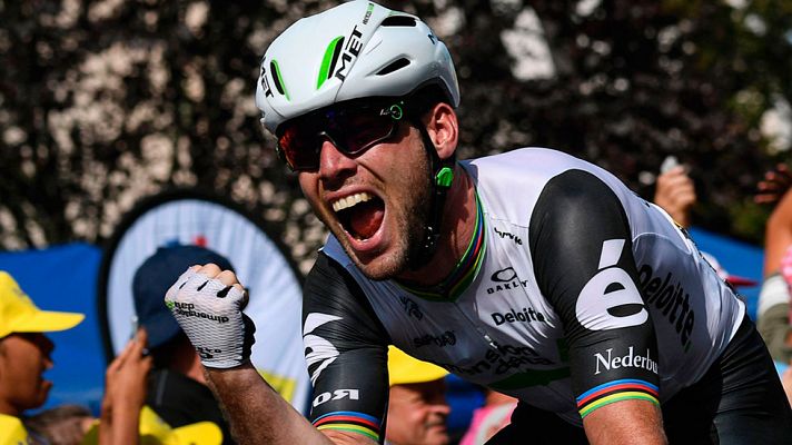 Telediario 1 - Cavendish logra su tercera etapa en la víspera de los Pirineos