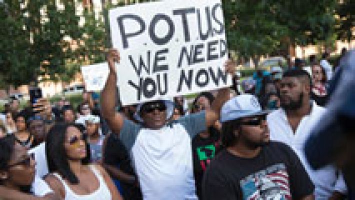 Telediario 1 - La violencia racial, una asignatura pendiente también para Barack Obama