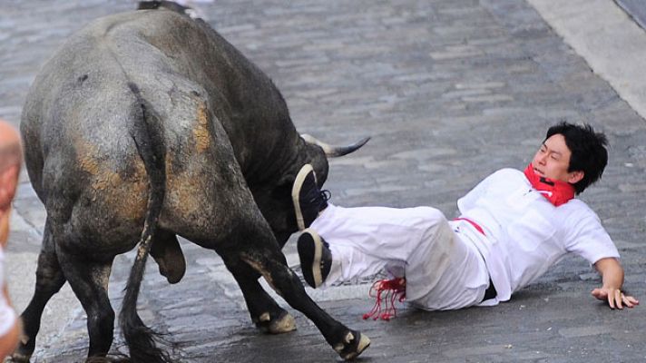 San Fermín - Las imágenes más espectaculares del encierro de José Escolar