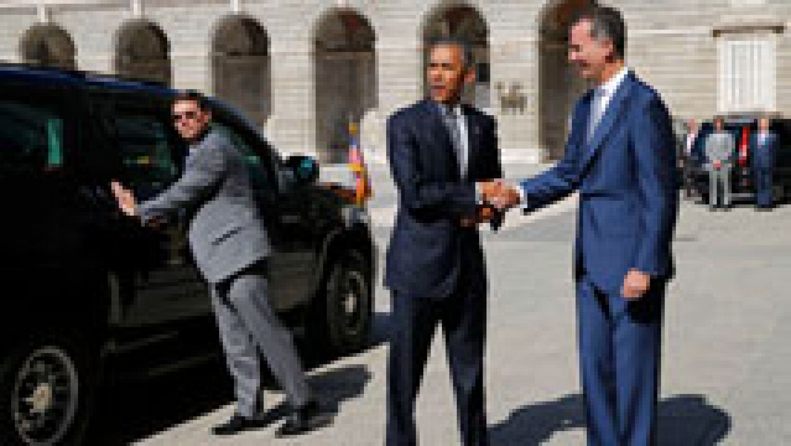 Informativo 24h: El rey Felipe VI recibe al presidente de EE.UU., Barack Obama, en el Palacio Real  | RTVE Play