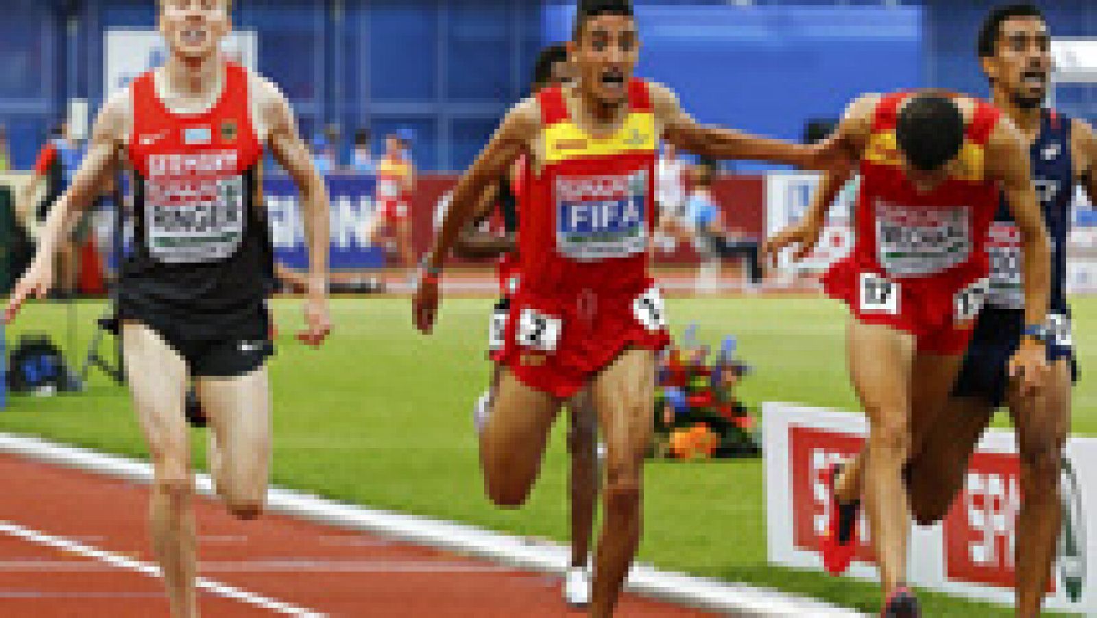 Atletismo: Fifa y Mechaal, oro y plata en un 5.000 metros de 'photo finish' | RTVE Play