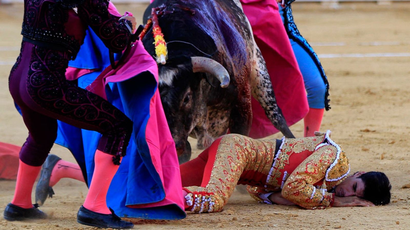 Velan el cadáver del torero Víctor Barrio