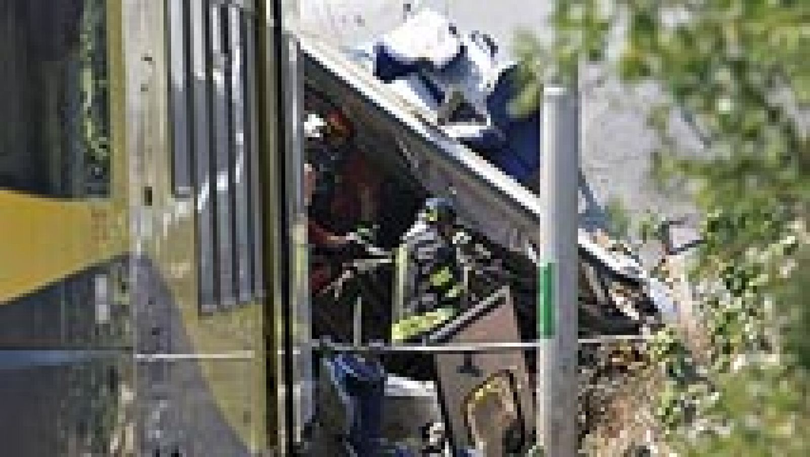 Telediario 1: Al menos 20 fallecidos en un accidente de tren en la región italiana de Apulia | RTVE Play