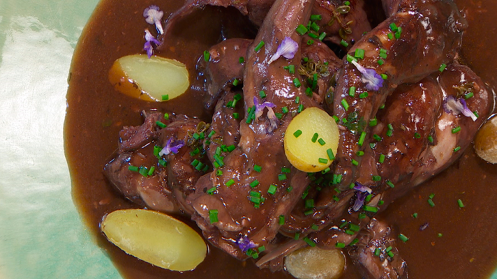 RTVE Cocina - Conejo en salmorejo canario