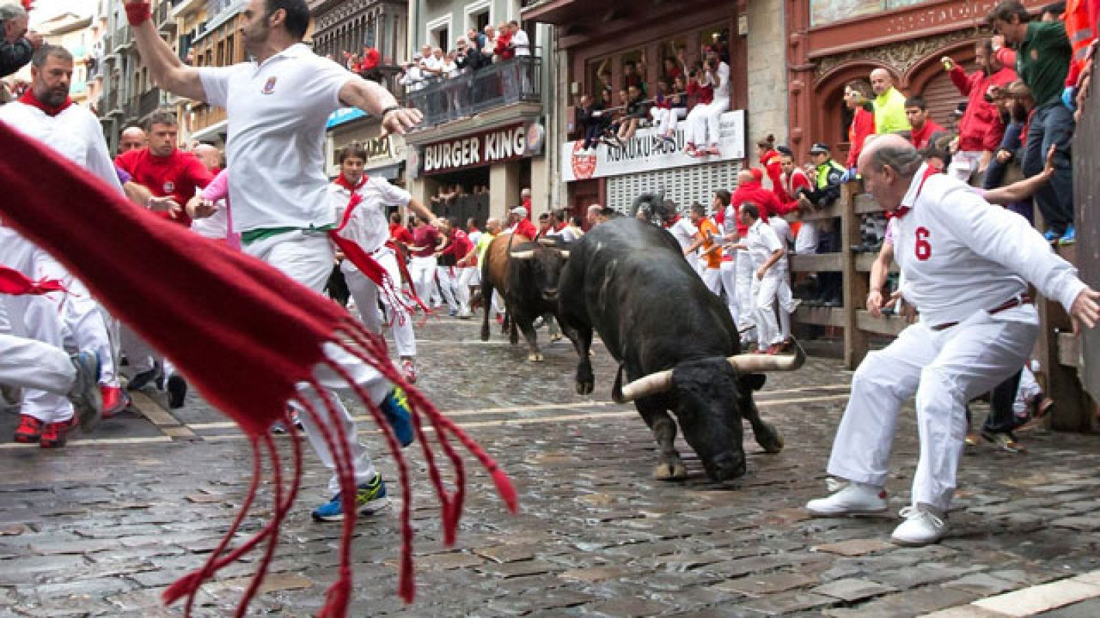 Las mejores imágenes de los encierros de San Fermín 2016