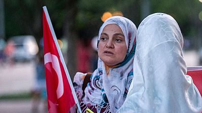 Los turcos residentes en Espa�a siguen pendientes de lo que ocurre en su pa�s