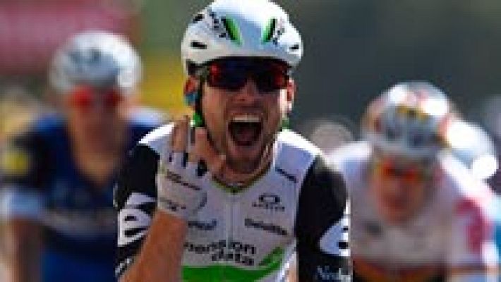 Cavendish se lleva su cuarta etapa con cierta polémica