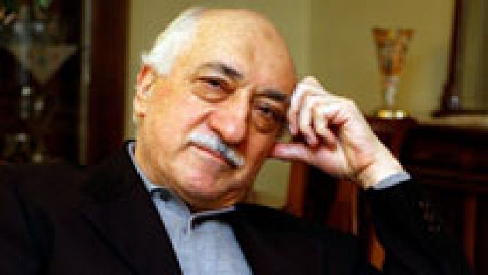 Fethullah Gülen, el clérigo al que Erdogan acusa de intentar derribarle