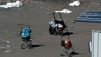 Im�genes de la desesperaci�n y del p�nico en Niza