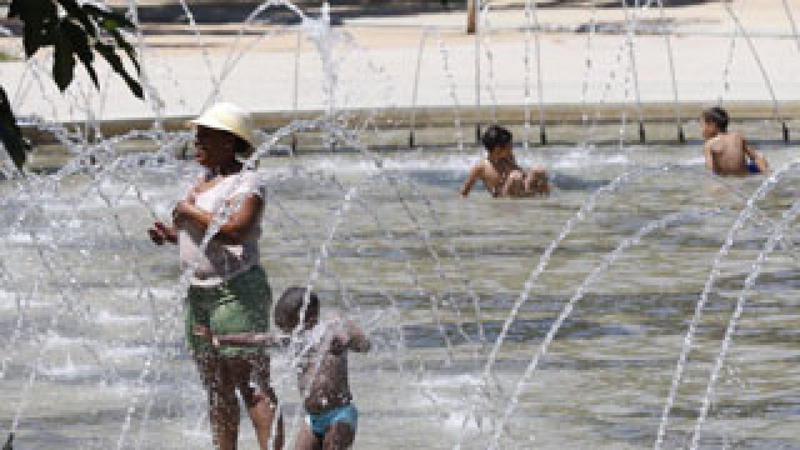 Telediario 1: Consejos para soportar la ola de calor | RTVE Play