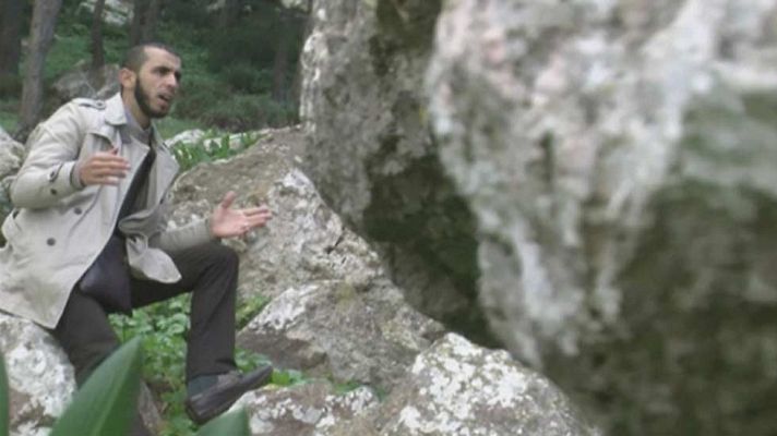 Telediario 1 - La experiencia de un yihadista arrepentido tras su paso por un campo de entrenamiento del Daesh