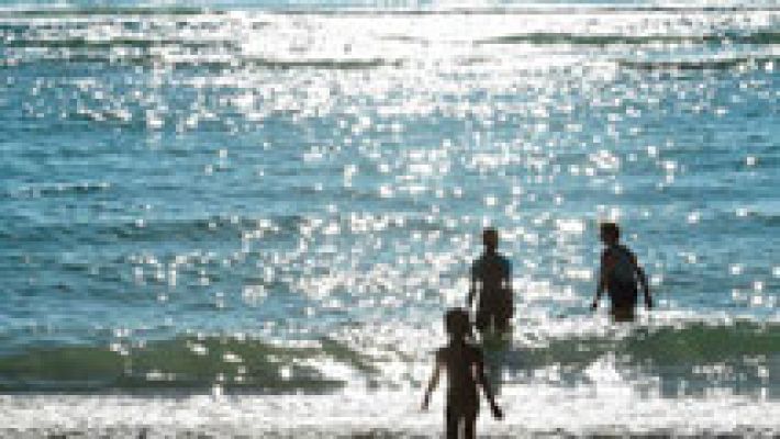 El tiempo - La ola de calor pone en alerta a 37 provincias