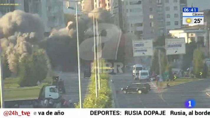  - Imágenes de los primeros enfrentamientos durante la intentona