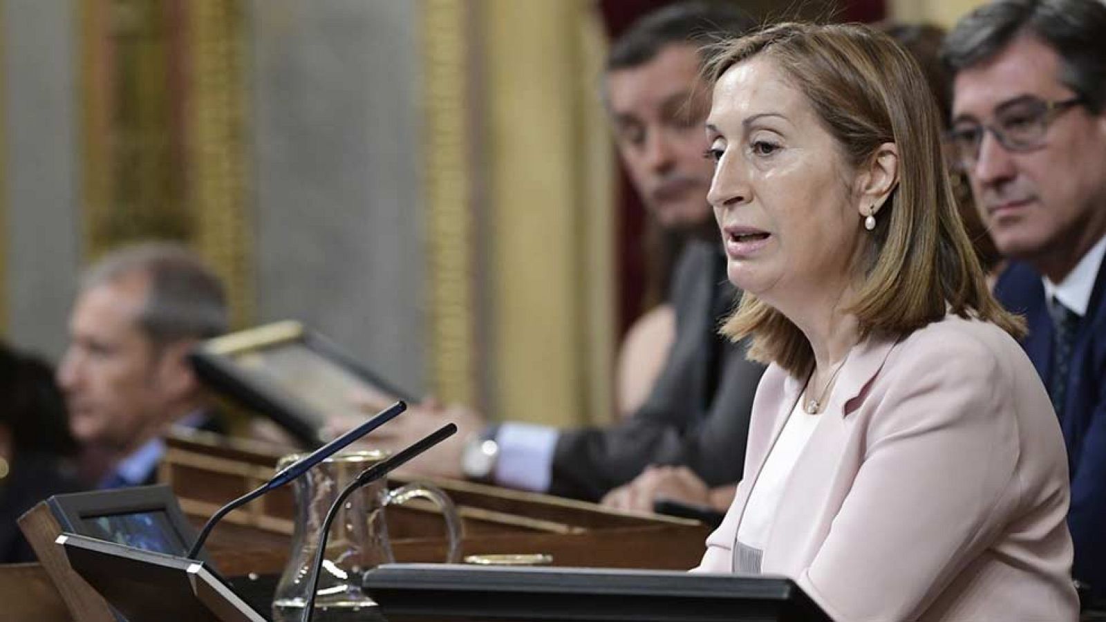 Ana Pastor, elegida nueva presidenta del Congreso con los votos del PP y Ciudadanos