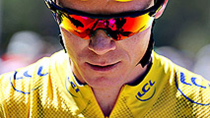 El británico Chris Froome, que hoy afianzó su liderato en el Tour de Francia, aseguró que se siente mejor en la tercera semana de carrera que el año pasado. "Nunca es fácil aunque lo parezca, pero creo que me siento mejor que el año pasado en la terc