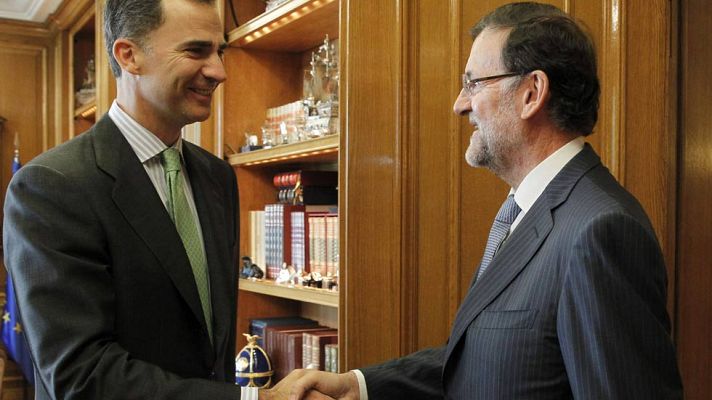 Telediario 1 - Felipe VI afronta su cuarta ronda de consultas en busca de candidato a presidente del Gobierno
