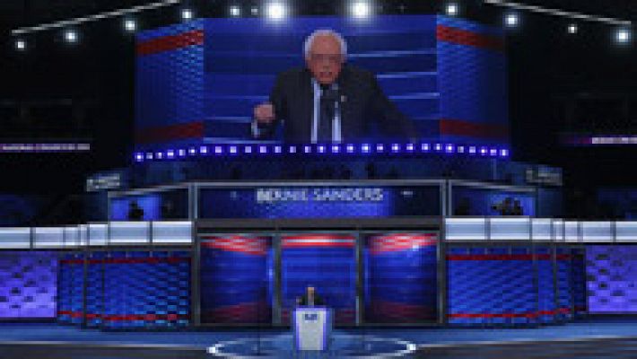 Sanders inaugura la convención demócrata y pide el apoyo para el liderazgo "unificador" de Clinton