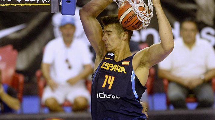 Telediario 1 - España aplasta a Venezuela