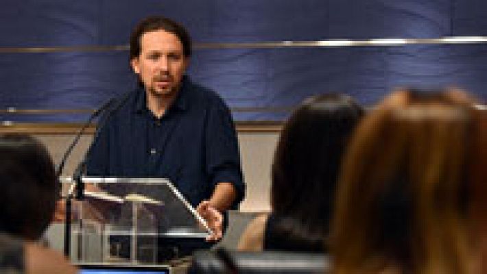 Telediario 1 - Podemos lleva al rey su 'no' a Rajoy y espera que el PSOE tome la iniciativa