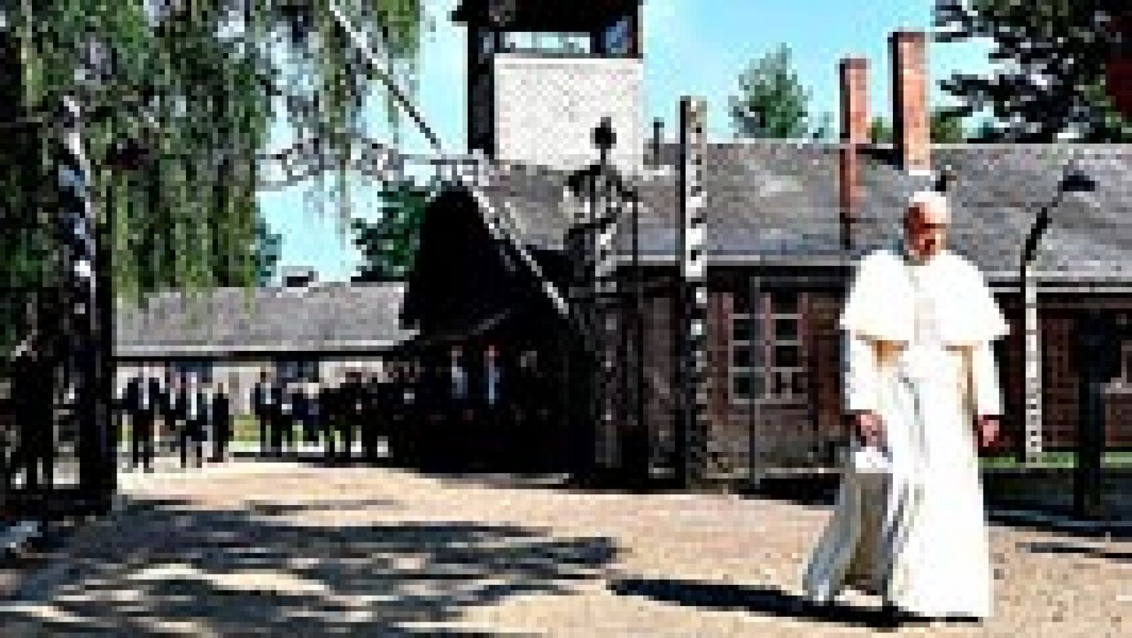 Telediario 1: El papa Francisco visita el campo de exterminio nazi de Auschwitz | RTVE Play