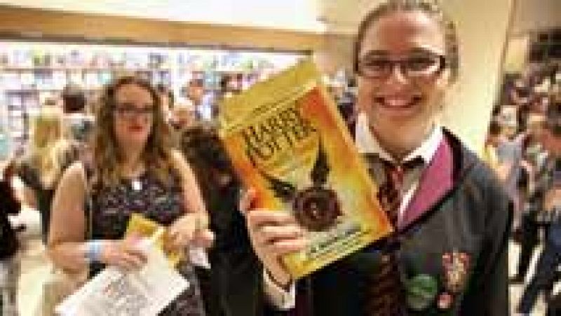 El octavo libro de la saga Harry Potter bate récords