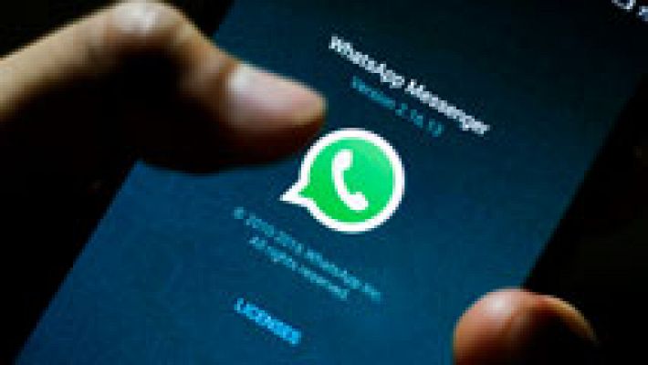 Telediario 1 - Los contenidos de Whatsapp borrados permanecen en la memoria de la aplicación por un error