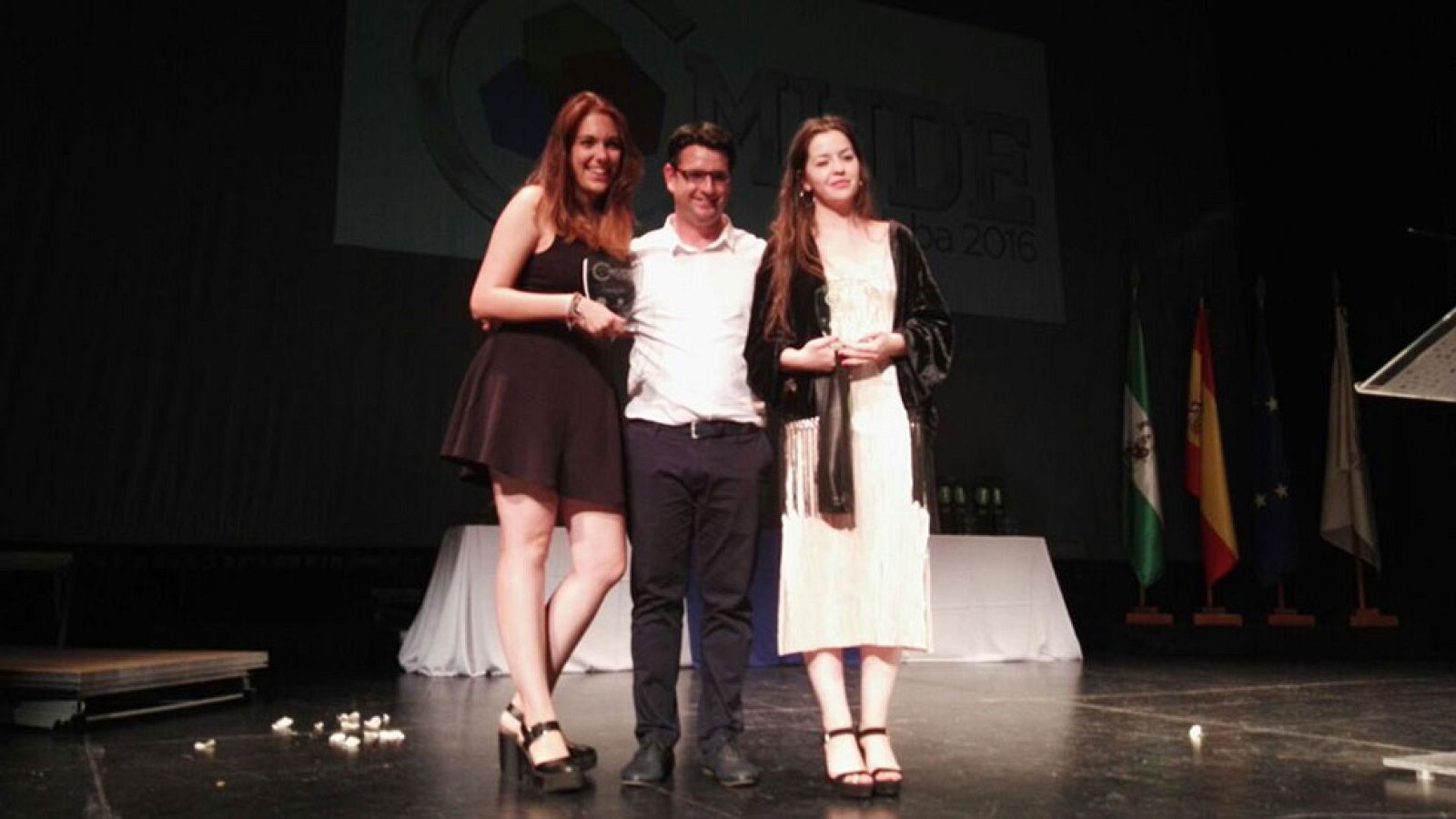 La Mañana - Ana y Atenea debaten sobre Pokemon Go