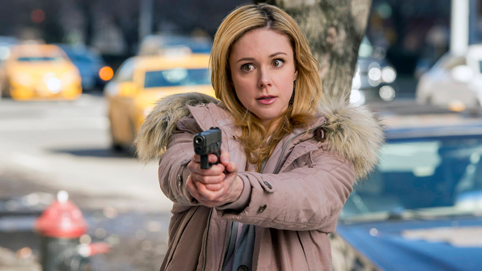 El misterio de la atractiva au pair- Avance The mysteries of Laura