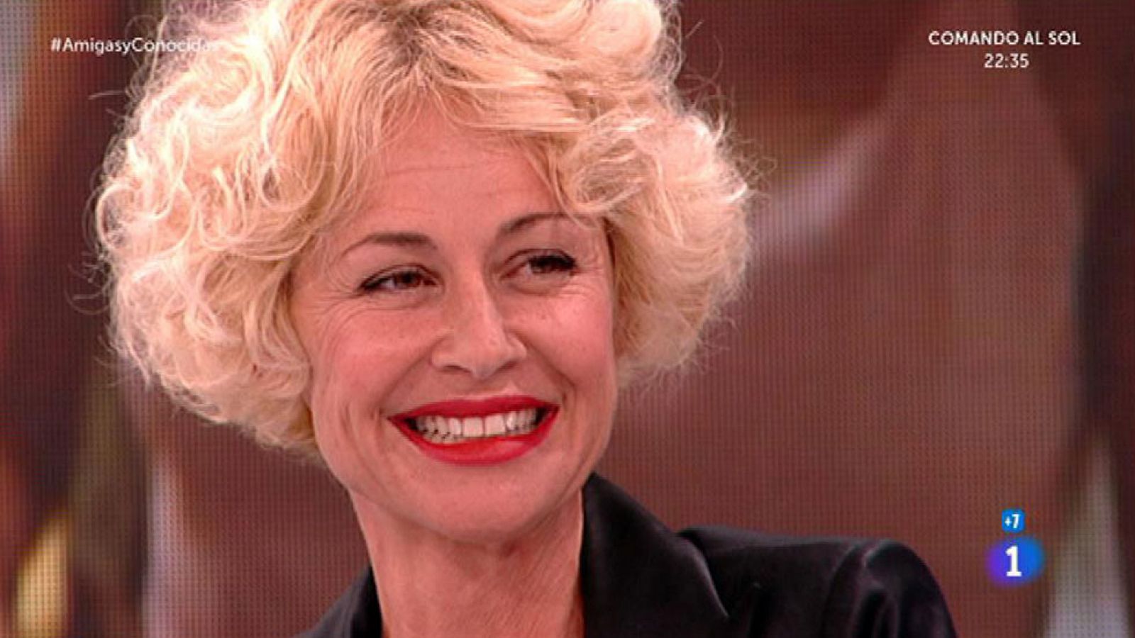 Amigas y Conocidas - Esther Arroyo: "Después de pensar que me iba a morir, el saber que me tenian que cortar la pierna no me parecia tan malo"