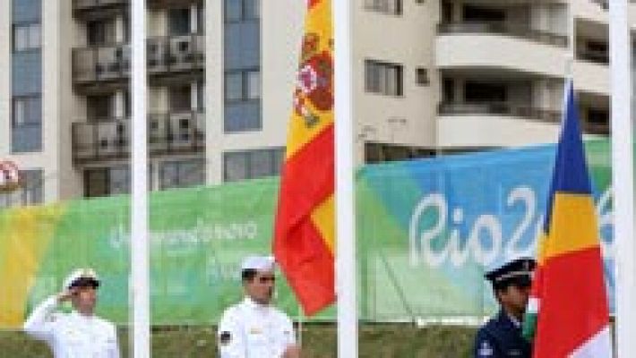 Río 2016: la bandera española ondea en la Villa