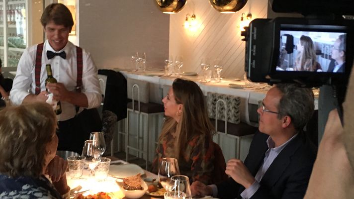 Trabajo temporal - 'El Cordobés' termina su jornada con un coctel