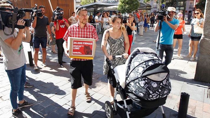 Telediario 1 - Los padres que quieren llamar Lobo a su hijo presentan un recurso ante la Dirección General de Registros