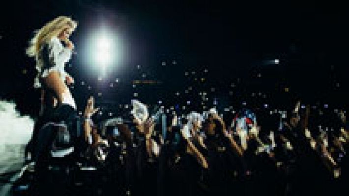 Telediario 1 - Beyoncé pone a bailar a Barcelona