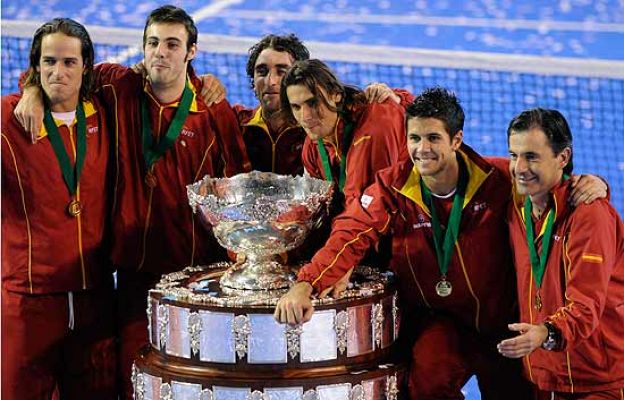  - España gana su 3ª ensaladera