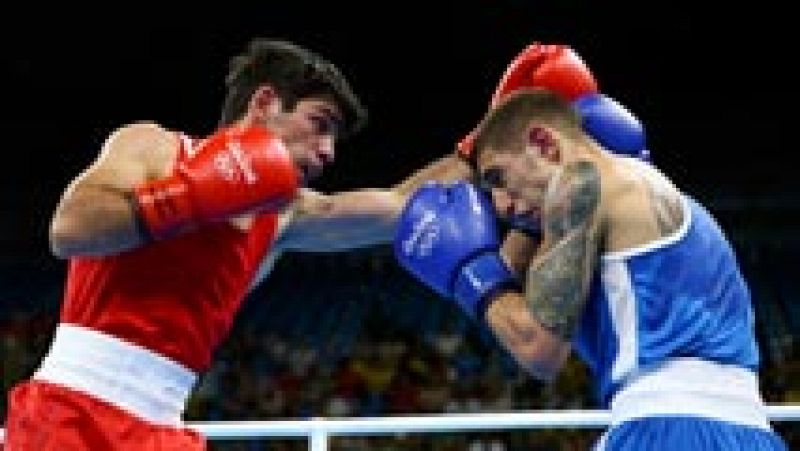 El boxeador español Samuel Carmona Heredia le ha ganado este sábado su combate al armenio Artur Hovhannisyan en tres asaltos, con un marcador final de 3-0, accediendo así a los octavos de final de la categoría de peso minimosca masculino (46-49 kilogramos) de boxeo en los Juegos de Río 2016.