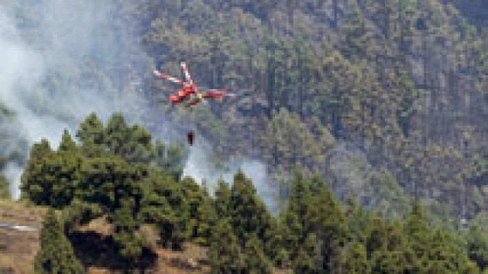 Los focos del subsuelo prolongarían un mes la extinción total en La Palma según los expertos