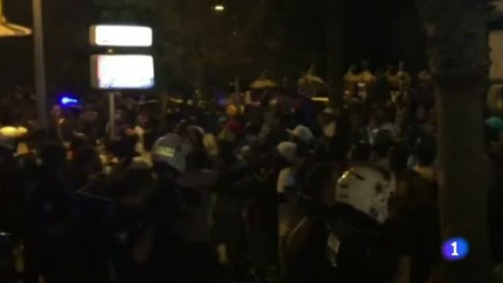 Telediario 1 - Altercado entre 'manteros' y policía en Palma de Mallorca