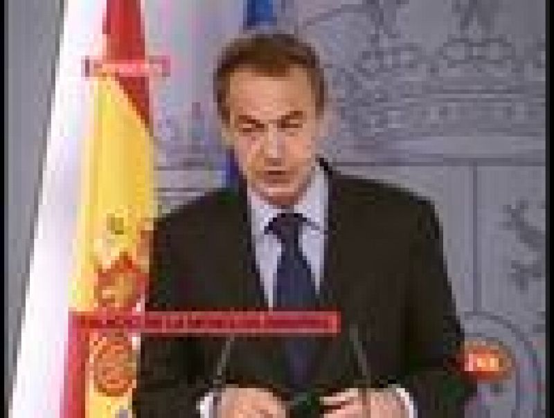  Zapatero anuncia subidas de las pensiones y del salario mínimo