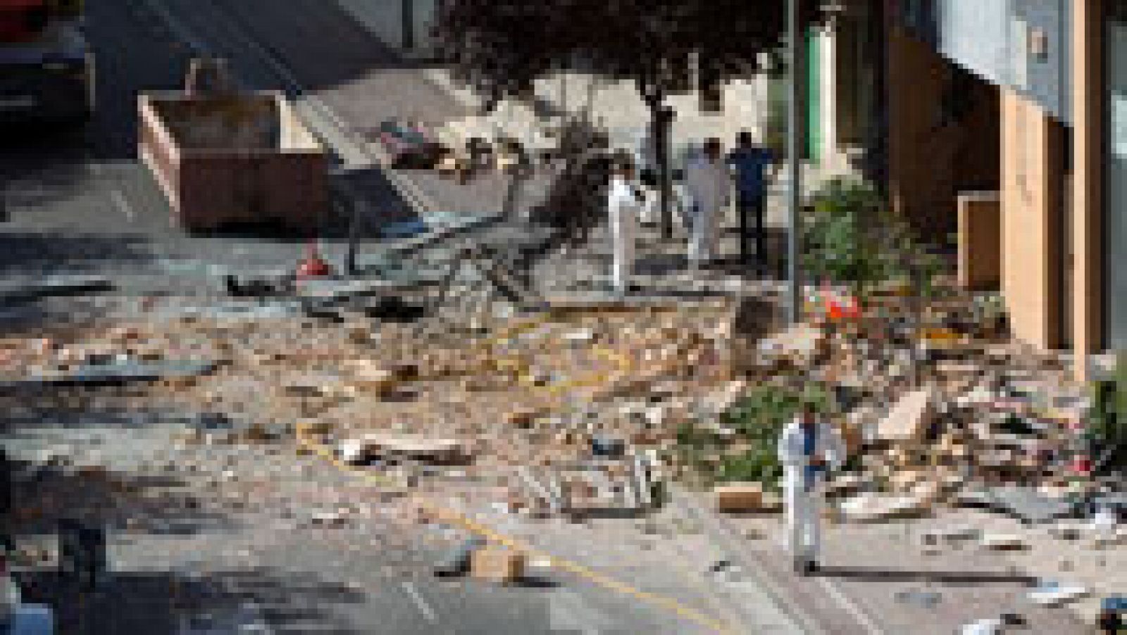Telediario 1: Una persona ha muerto esta madrugada en Tudela tras producirse una explosión en su vivienda | RTVE Play