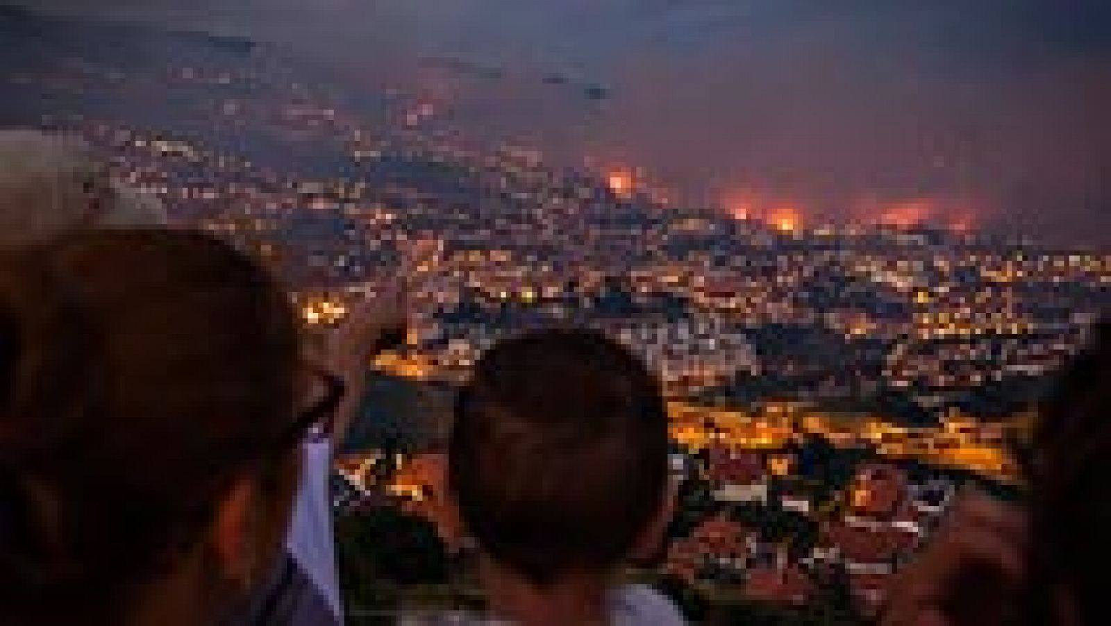 Telediario 1: El fuego que arrasa la capital de Madeira se reaviva y quema decenas de edificios | RTVE Play
